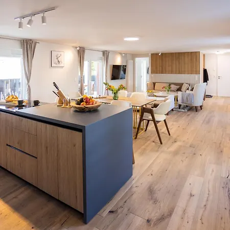 Sope Skylodge 04 - Elmend's Wellnessoase -mit Privater Sauna - Oberried, Schauinsland, Feldberg Apartment